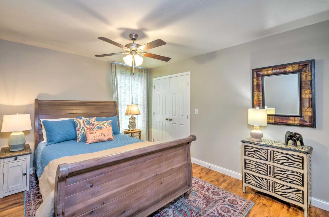 Pet-Friendly Brownsville Retreat With Porch! Sloans Crossing Exterior photo
