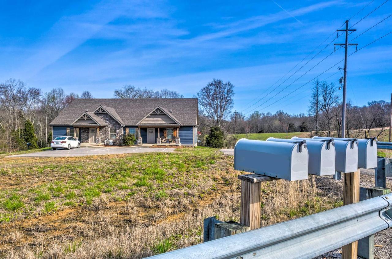 Pet-Friendly Brownsville Retreat With Porch! Sloans Crossing Exterior photo